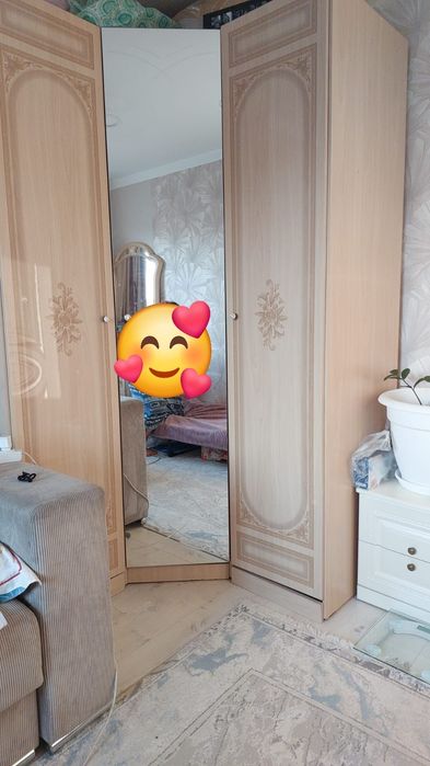 Продам срочно шифонеры