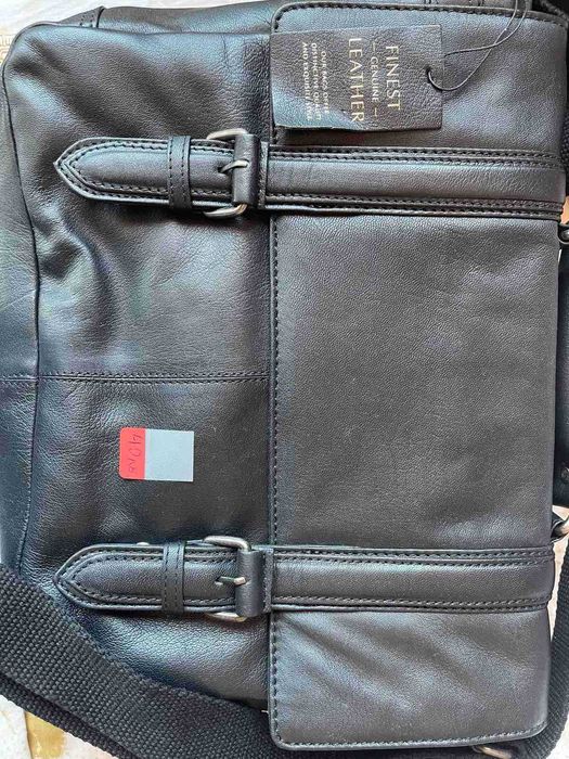 Елегантна черна чанта