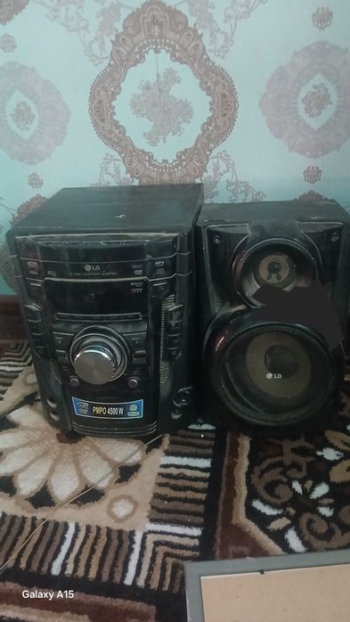 Музыкальный центр