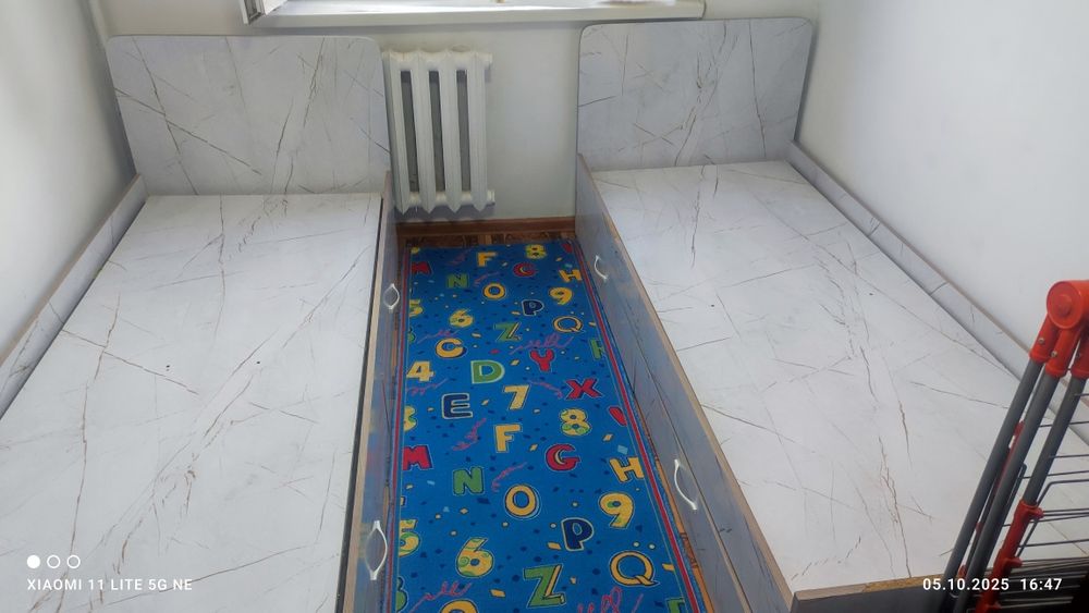 1 адамдық 2 штук кровать сатылады матрасы жоқ