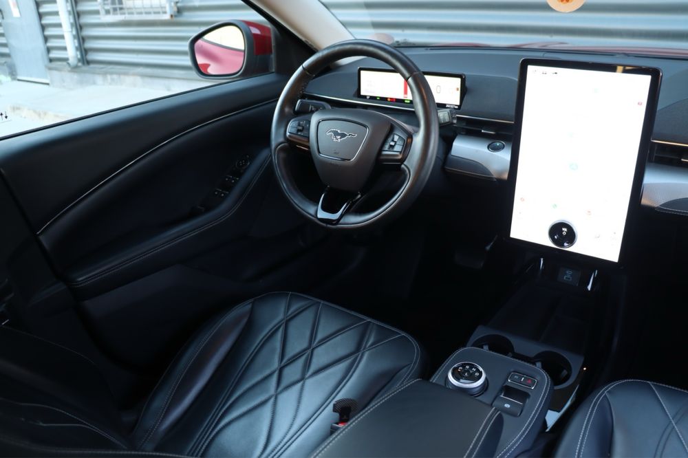 Ford Mustang Mach-E   /Rate/Garantie/Variante Auto