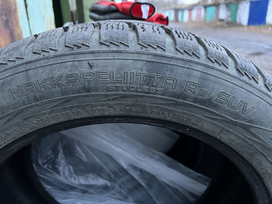 Автошины  зимние Nokian