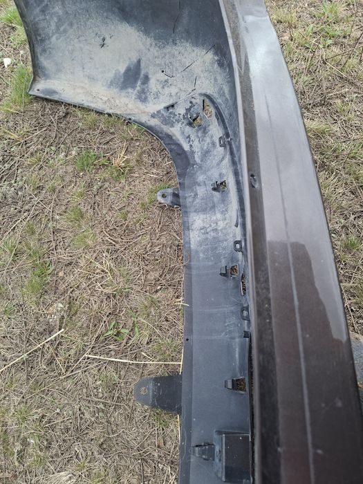 Бампер от лады весты