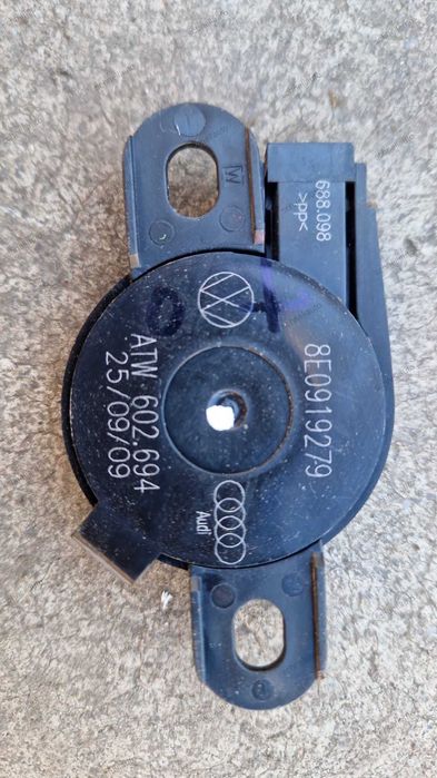 Difuzor alarma senzori Audi A6 cod 8E0 919 279