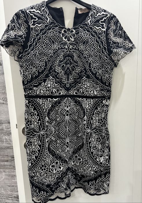 Страхотна Рокля Twin set