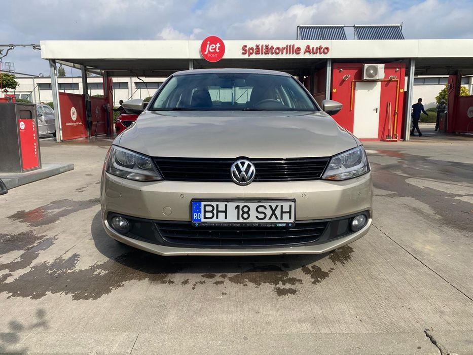 Vând autoturism Vw Jetta TDI