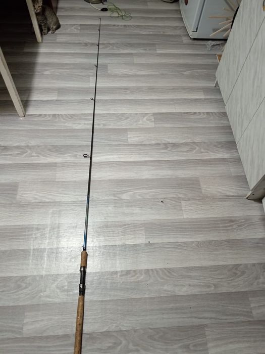 Продам спиннинги