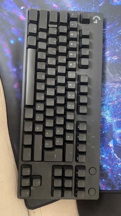logitech g pro клавитатура