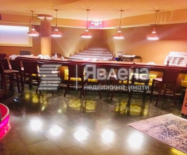 Инвестиционен имот в идеалния център на Варна!