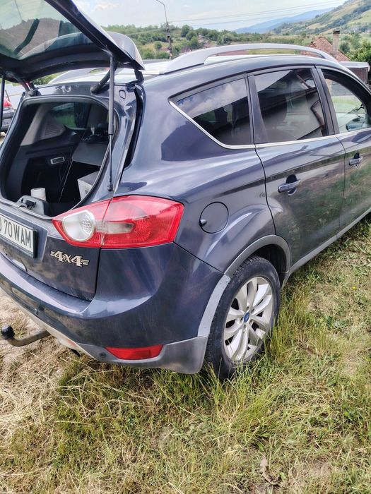 Vând Ford Kuga an2011 cutie viteze automata perfectă stare