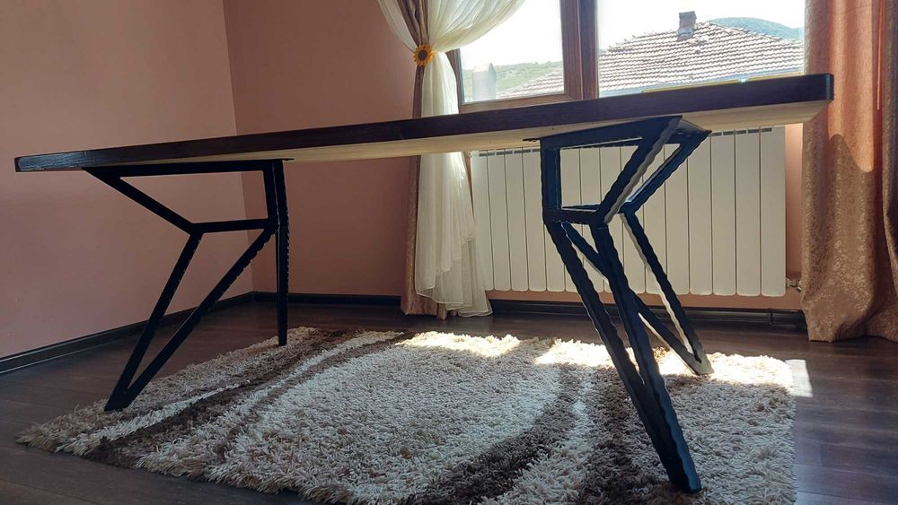 Метални крака за маса