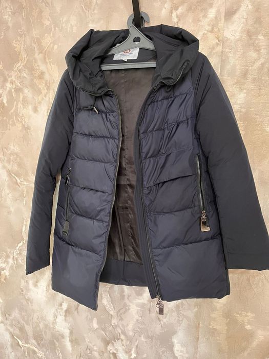 Продам зимнюю куртку.