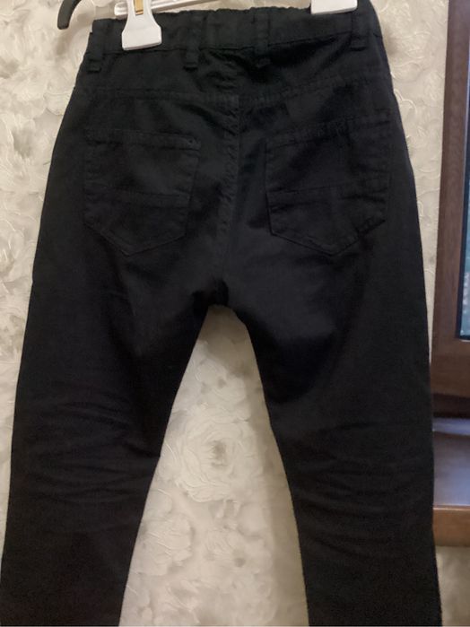 Детские брючки . Одевали один раз на утренник