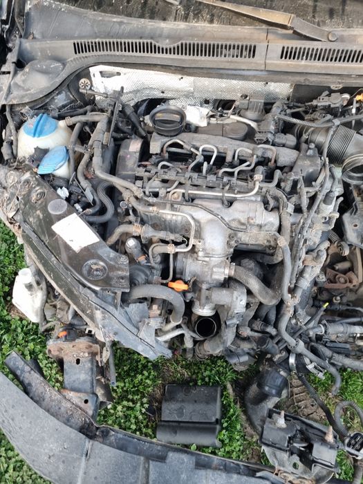 Дюзи и помпа за 2.0 тди 140 коня Фолксваген Джета Голф 6 Пасат 7 Ауди