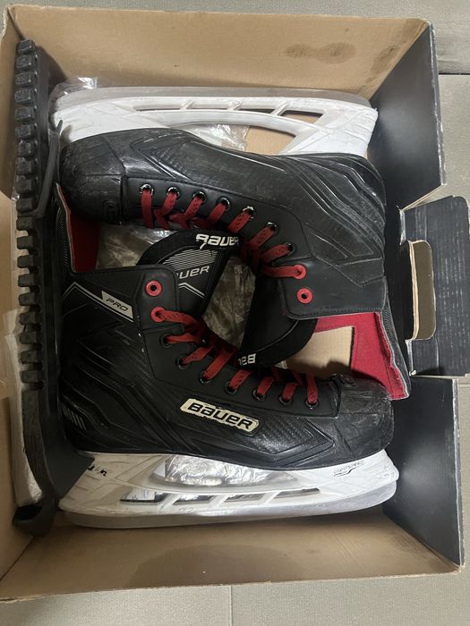 Коньки BAUER 43,5 размер
