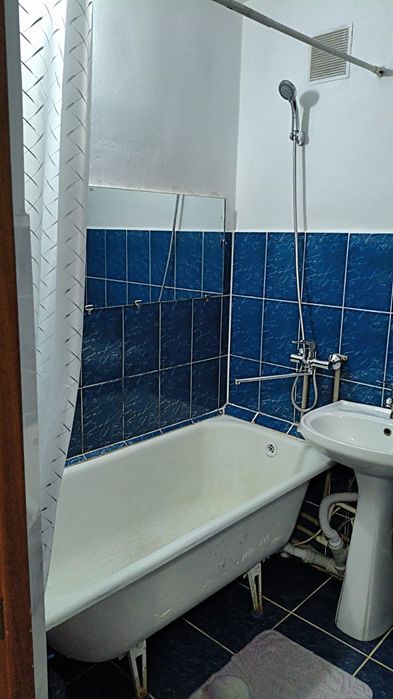 Сдам 2 комнатную Анжерская 39