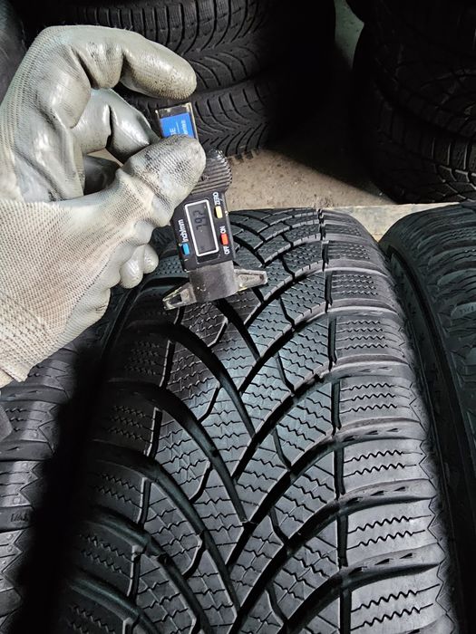 4 anvelope iarna 185 65 15 Semperit 7.9mm 2021