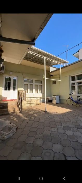 Shofayz 3-sotok uglavoy hovli sotiladi 30ga×10-metr yer hisobida