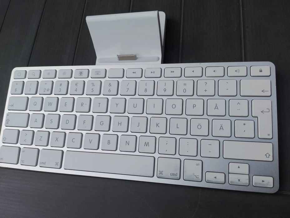 Tastatură Apple A1359
