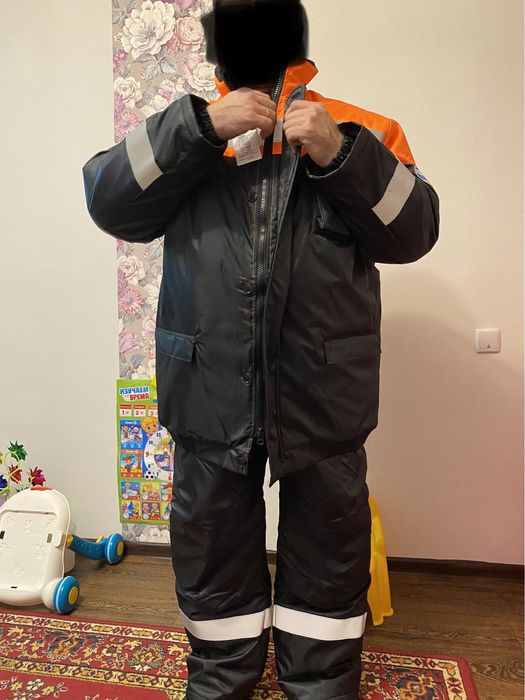 Продам спец одежду