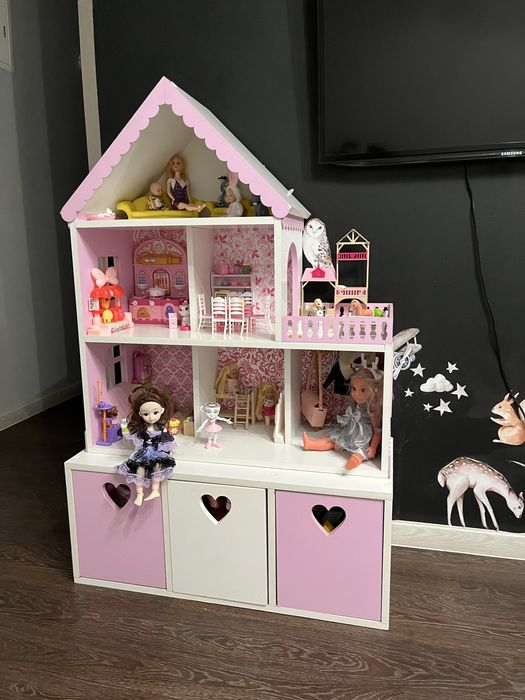 Домик кукольный деревянный