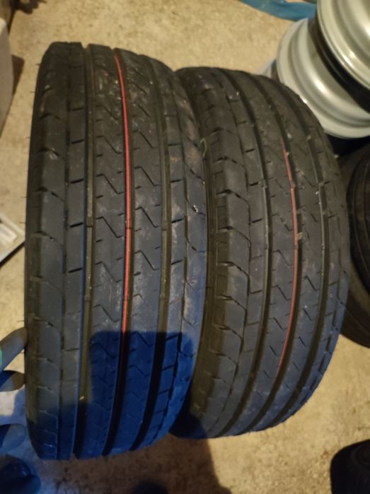 Set 2 Anvelope 215.65.R16C 109/107T Bridgestone vara Noi Dot 2423