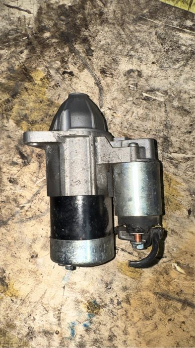 Привозной стартер Mazda