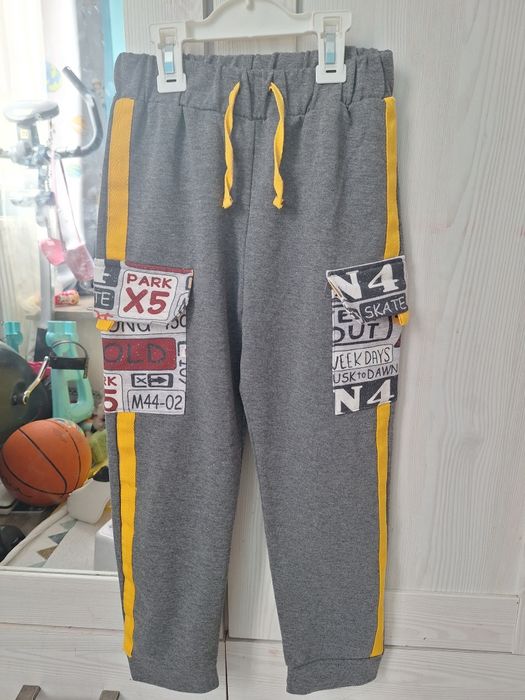 Екип с елек и яке 128 размер