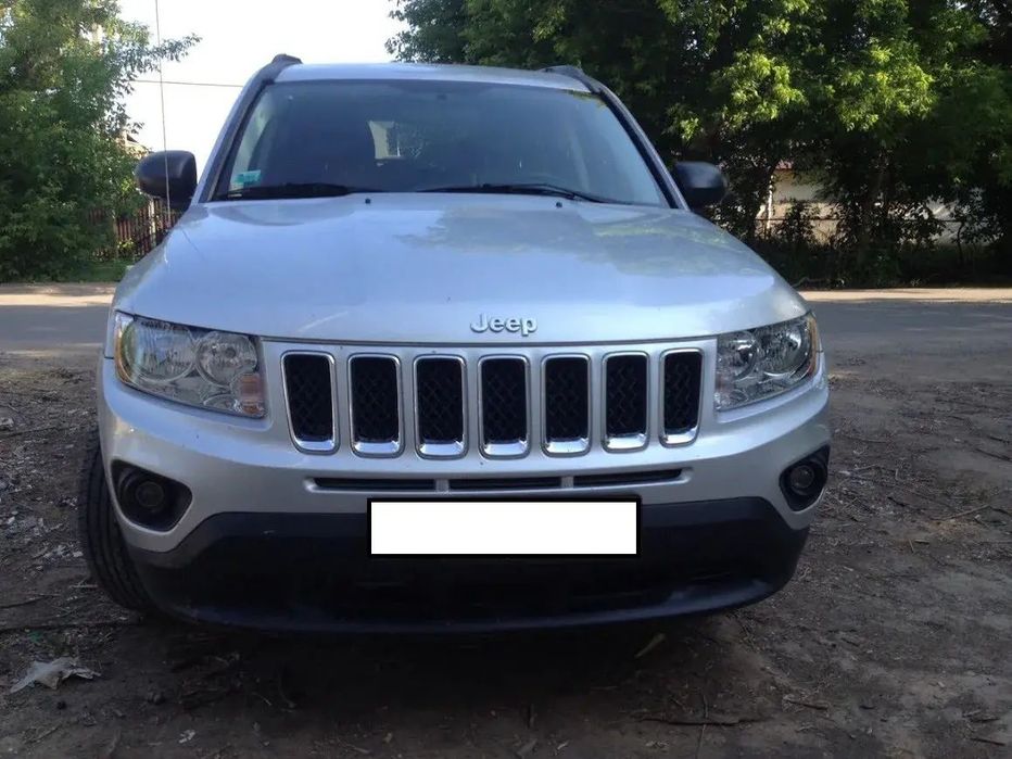 Автомашина Jeep Compass