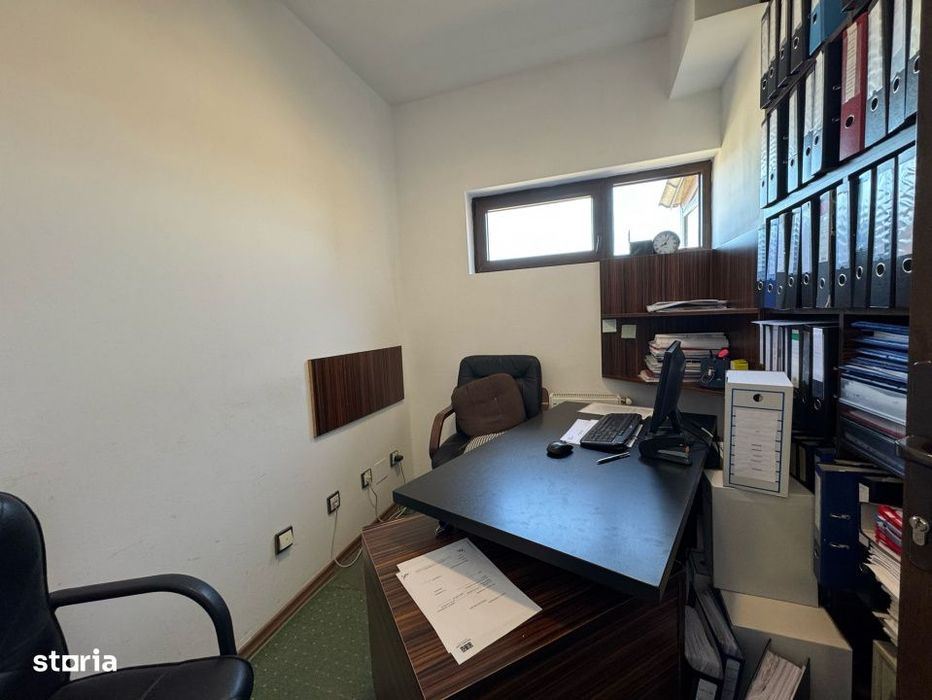 Apartament 4 camere, ultrafinisat, mobilat pentru birou, panorama unic