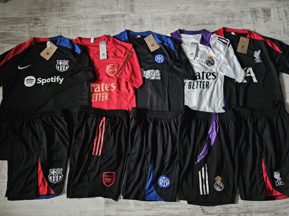 *reducere* compleuri scurte de fotbal nike/adidas