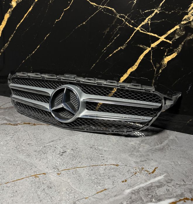 “ОРИГИНАЛНА” Решетка за Мерцедес Mercedes-Benz “C-class” W205