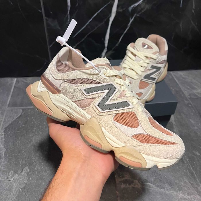 New Balance 9060, marime: 37