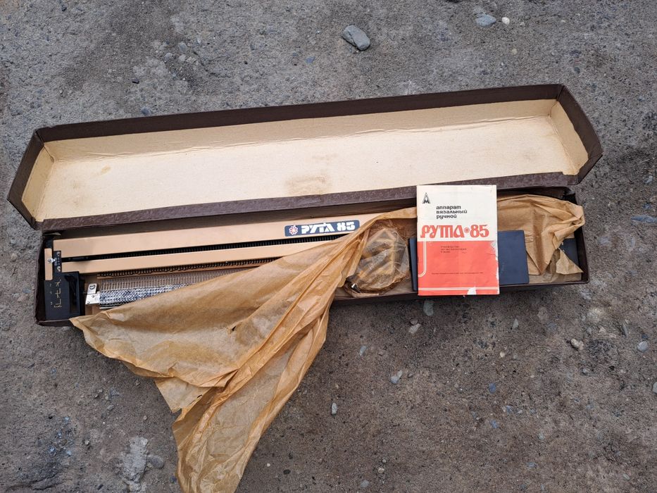 Продам вязальные машинки