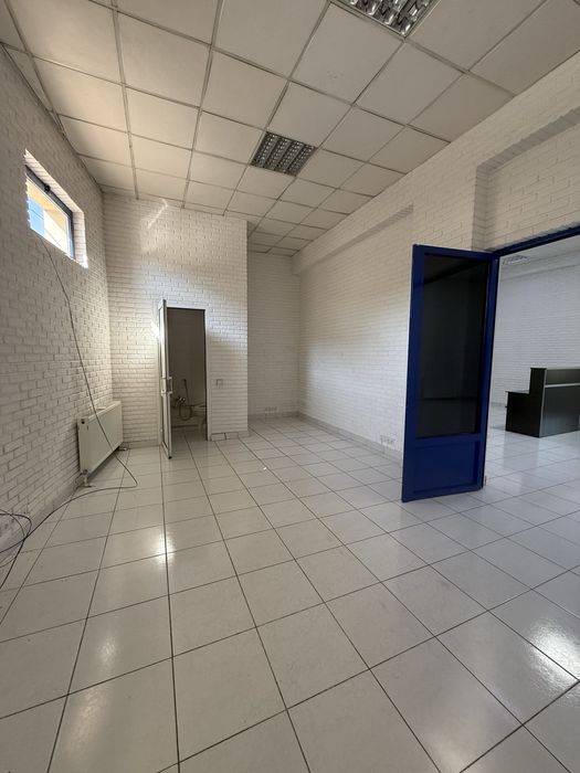 Аренда помещения 140 кв м. Первая линия, ул. Талабалар