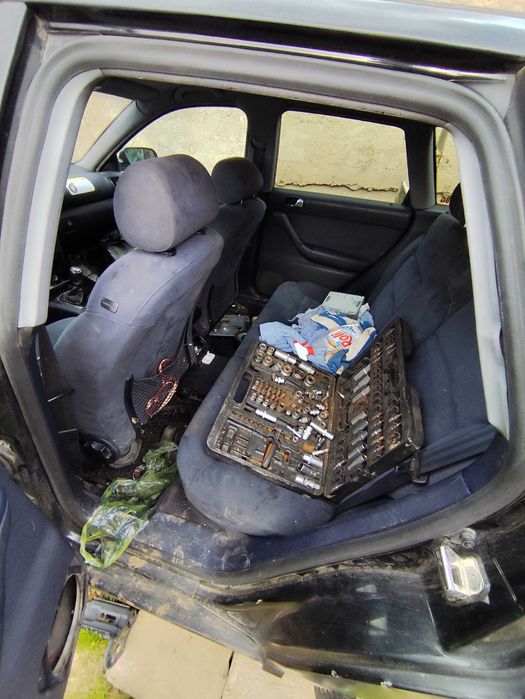 Ауди на части може и цяло