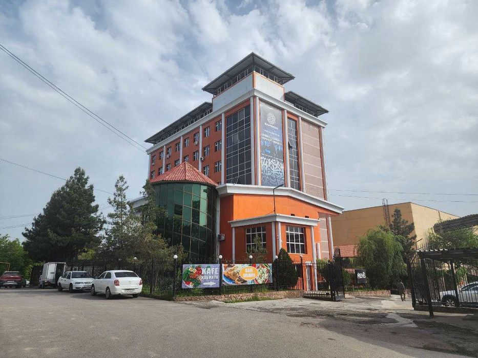 Сдается верхний 8  этаж 500 кв.м.