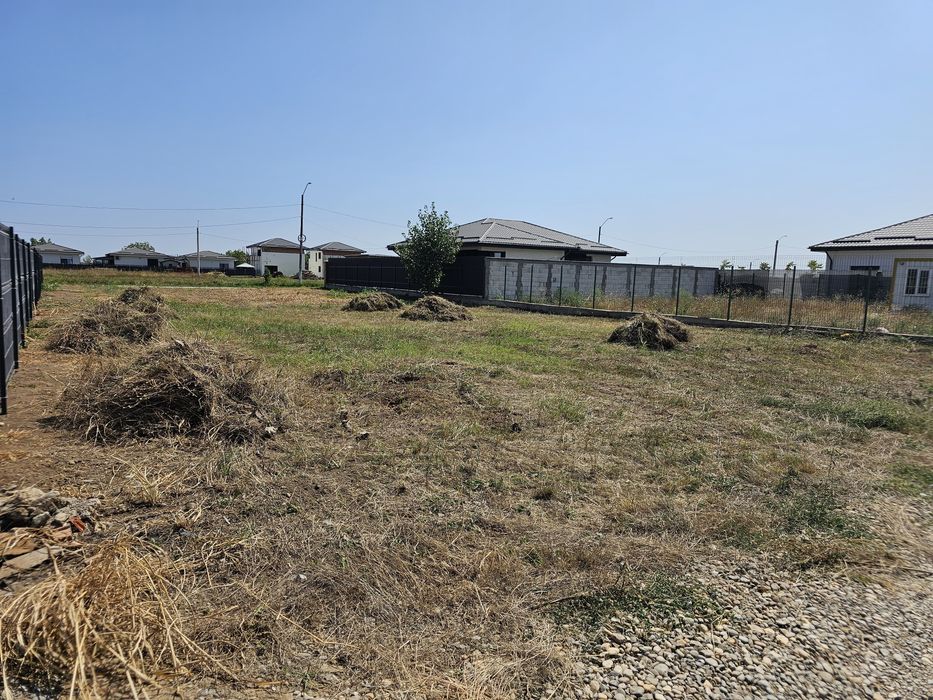 Teren de vânzare Tunari