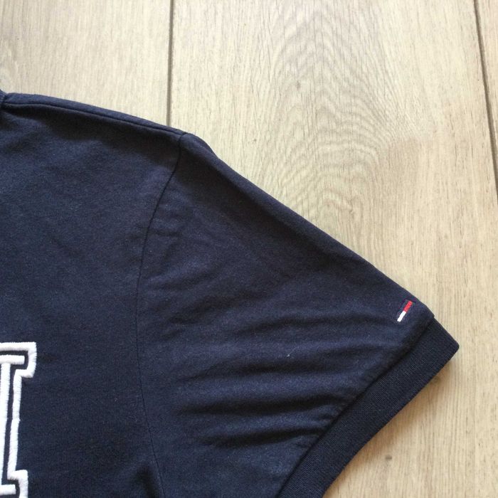 НОВА оригинална тъмно синя памучна поло тениска с яка TOMMY HILFIGER JEANS размер L от САЩ