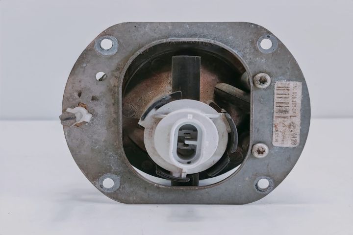 Far Ceata proiector stanga 162885 Mercedes-Benz C-Class W204/S204 ser