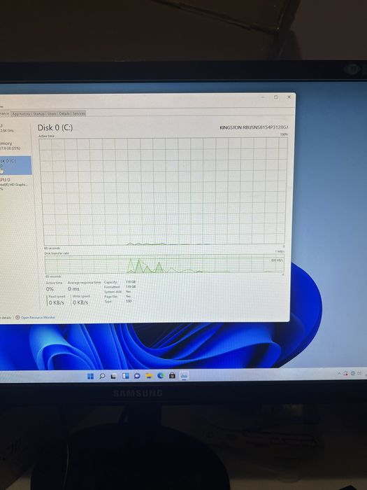 Vand pc thinkpad i5 a7 gen + monitor samsung