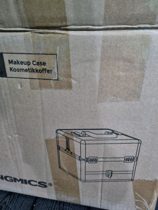 Cutie cosmetica profesionala