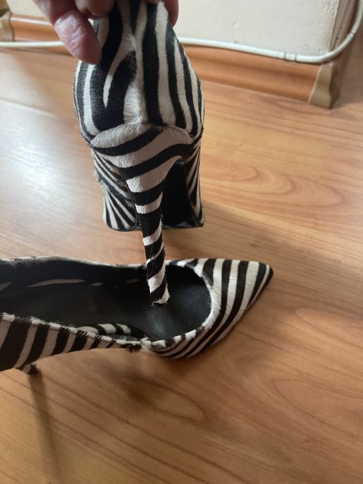 Pantofi piele marimea 39