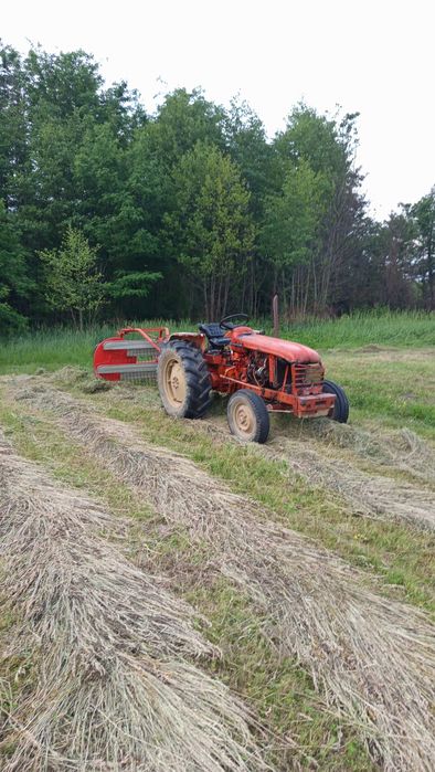 Vând tractor de 45 cp
