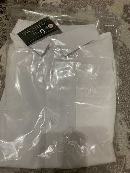 Рубашка белая