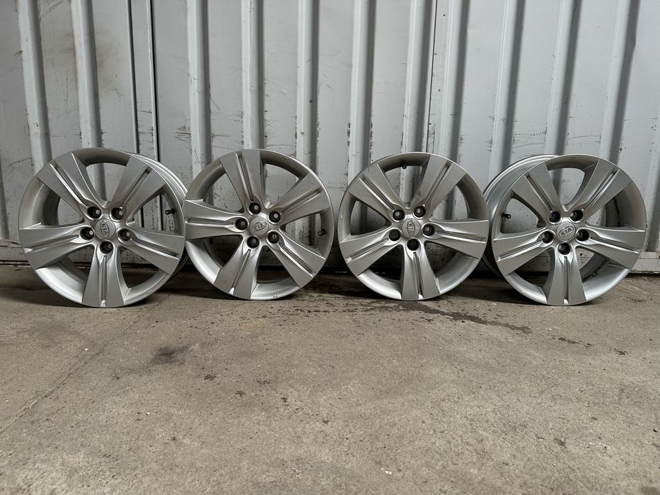 Vând set jante aliaj originale Kia 17 inch, 5x114,3