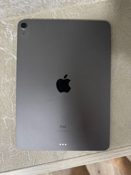 Ipad air 4 generation 64gb + apple pencil