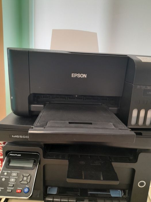 Срочно продам принтер цветной новый