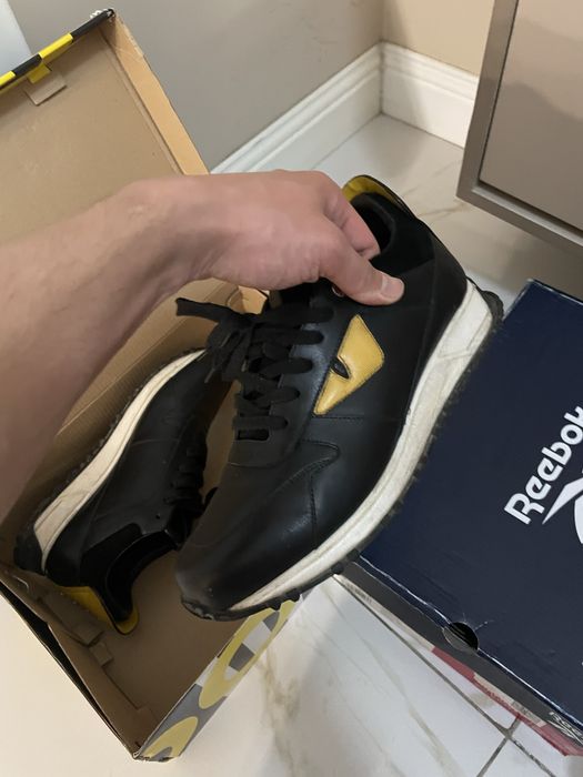 Кроссовки продаю