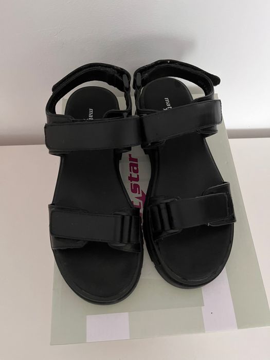 Продавам сандали mat star